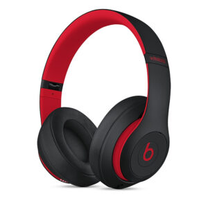 Beats Studio3 Wireless Noise Cancelling Headphones - Defiant Black-Red (The Beats Decade Collection)