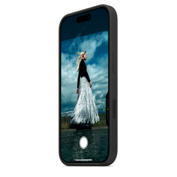 iPhone 16 Pro Silicone Case with MagSafe (2025) - Image 6
